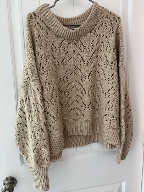 Old Navy Sweaters - Old Navy women’s Taupe Openwork Crewneck Sweater XL